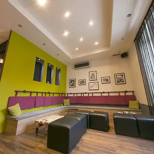 city-hostel-trogir.hotels-in-trogir.com/